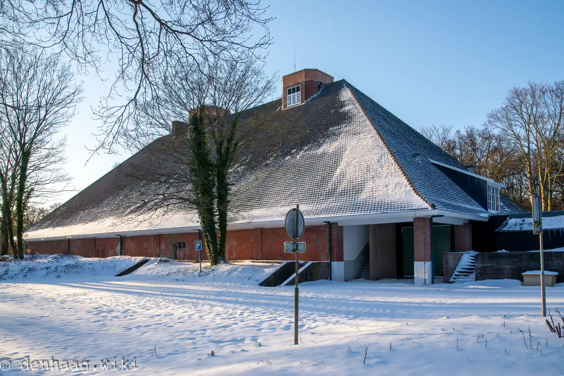 DeSeyss-Inquart bunker in de sneeuw.