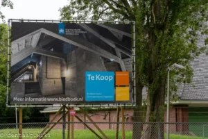 De bunker staat sinds maart 2025 te koop.