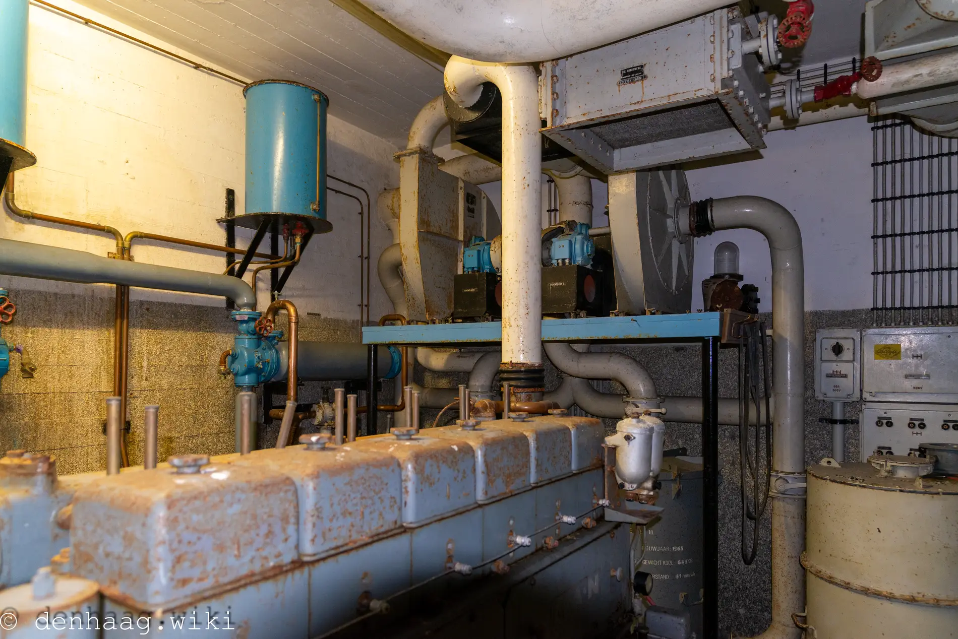 De technische ruimte in de Seyss-Inquart bunker.